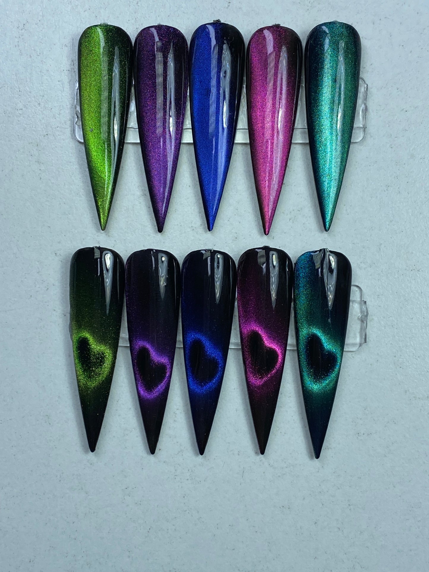 Ferretto per cuore con gel magnetico