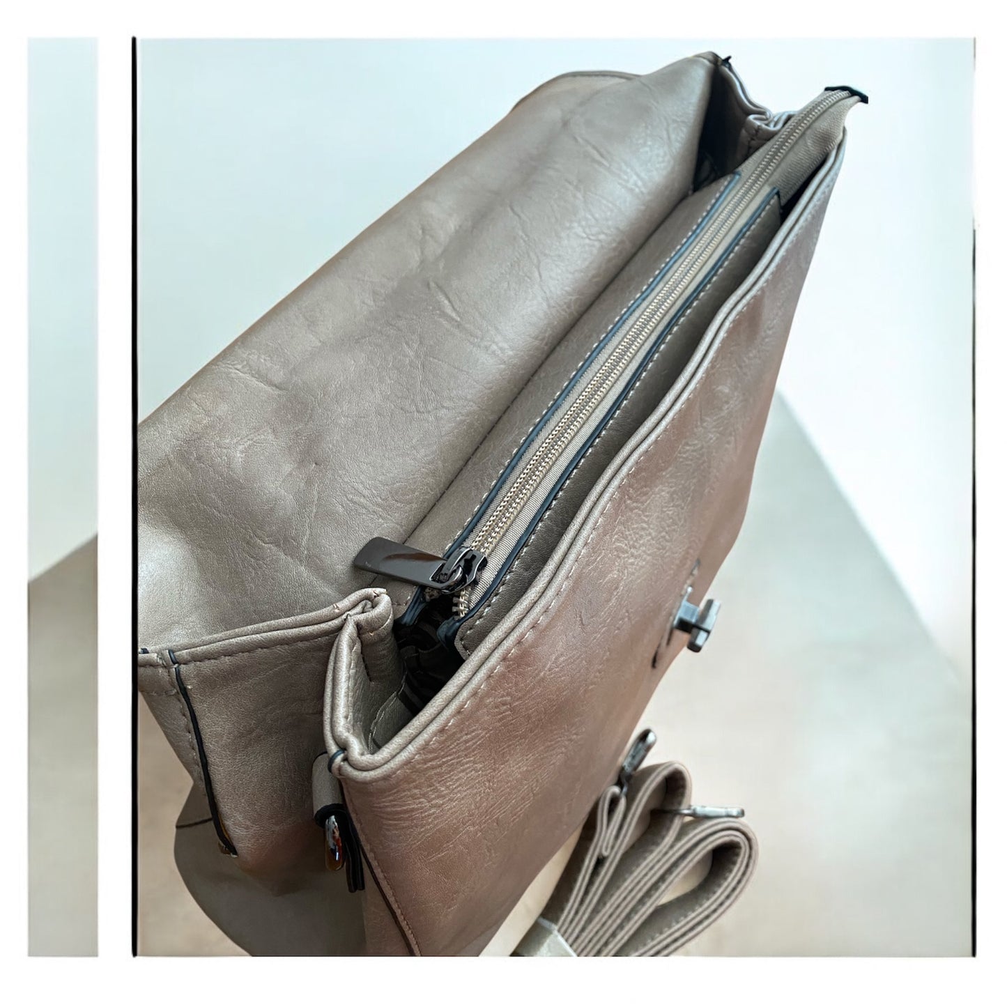 Borsa “La Ondulata” - Borsa manico e tracolla , morbida , leggera , casual.