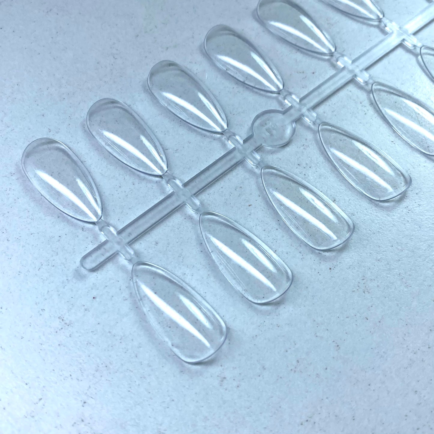 Tip mandorla media clear per esercizi Nailart e esposizione 24pz x 5 file