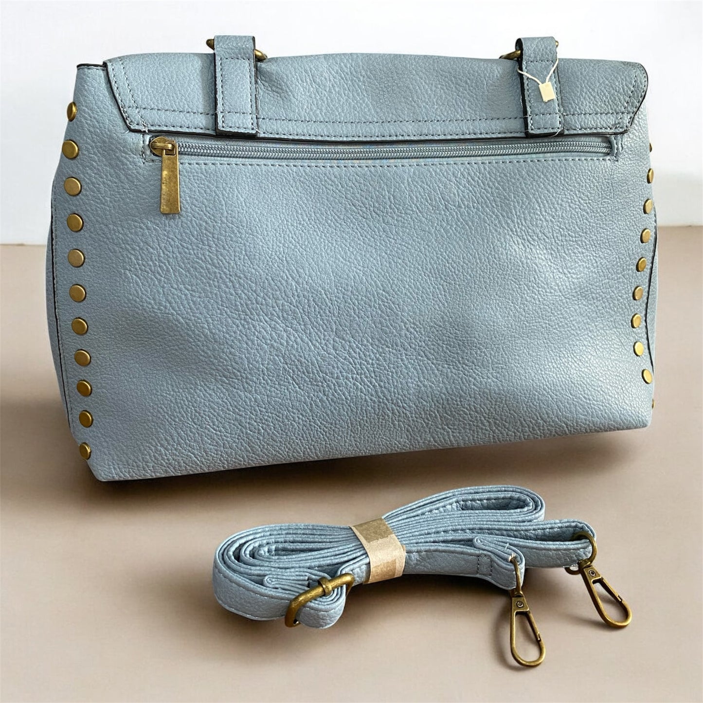 Borsa “La ondulata borchiata” - manico e tracolla