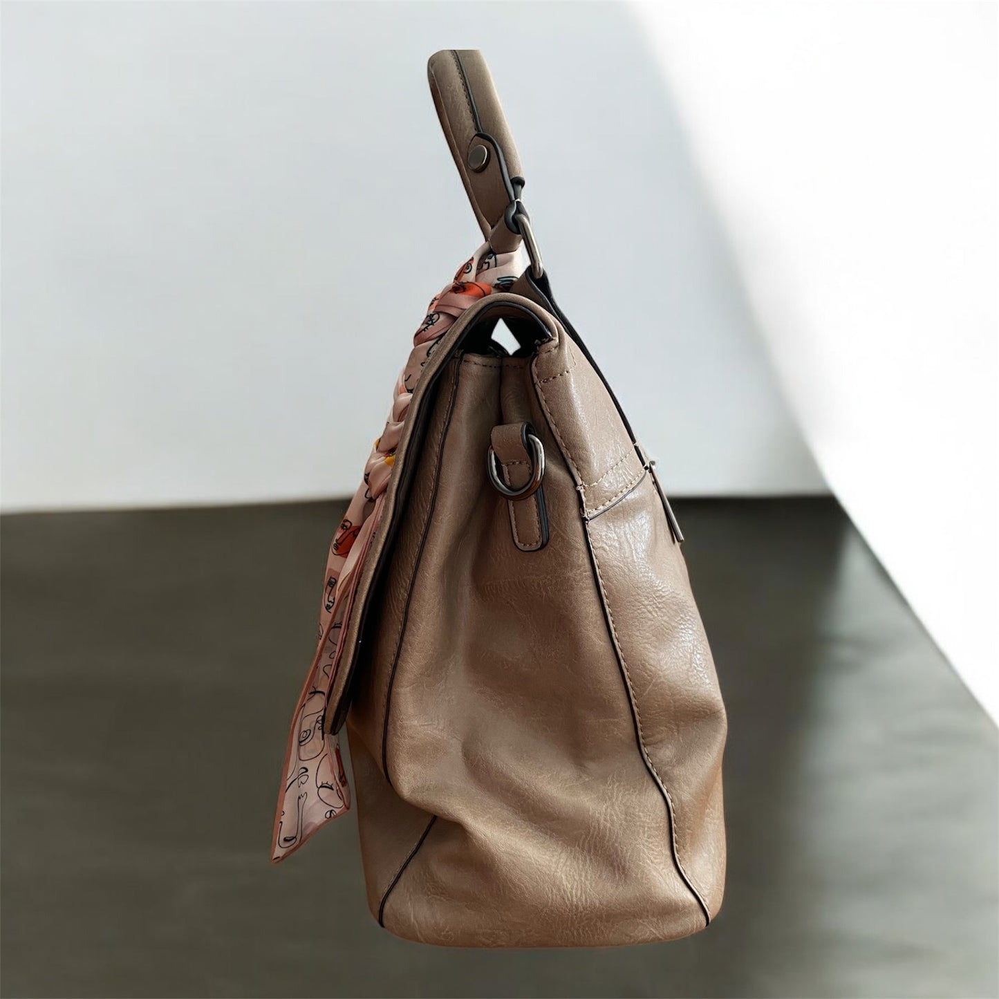 Borsa “La Ondulata” - Borsa manico e tracolla , morbida , leggera , casual.