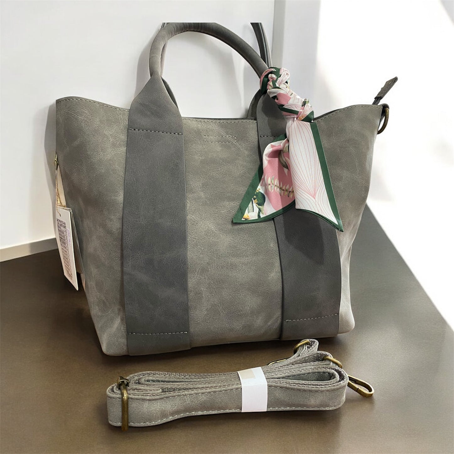 Borsa semi bauletto con manico e tracolla - simile scamosciato