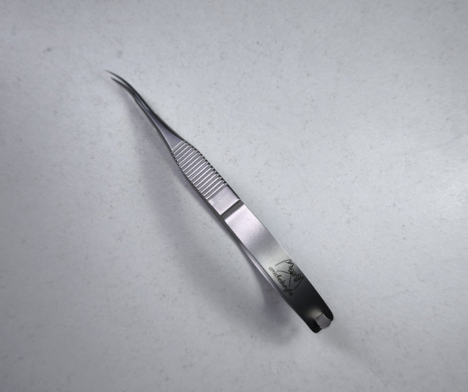 Forbicina per cuticole a molla con punta curva- forbici manicure a pinza