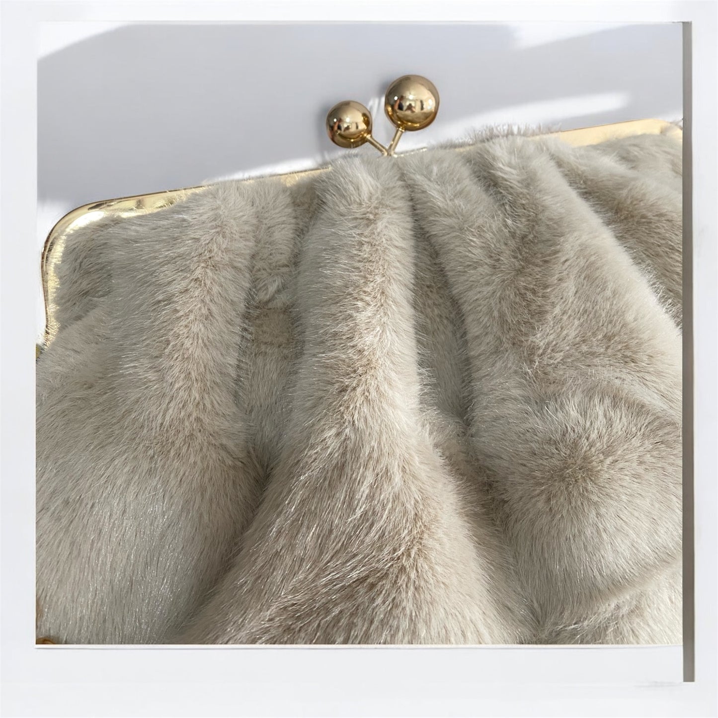 Borsa peluche con chiusura clutch - con 2 tracolle