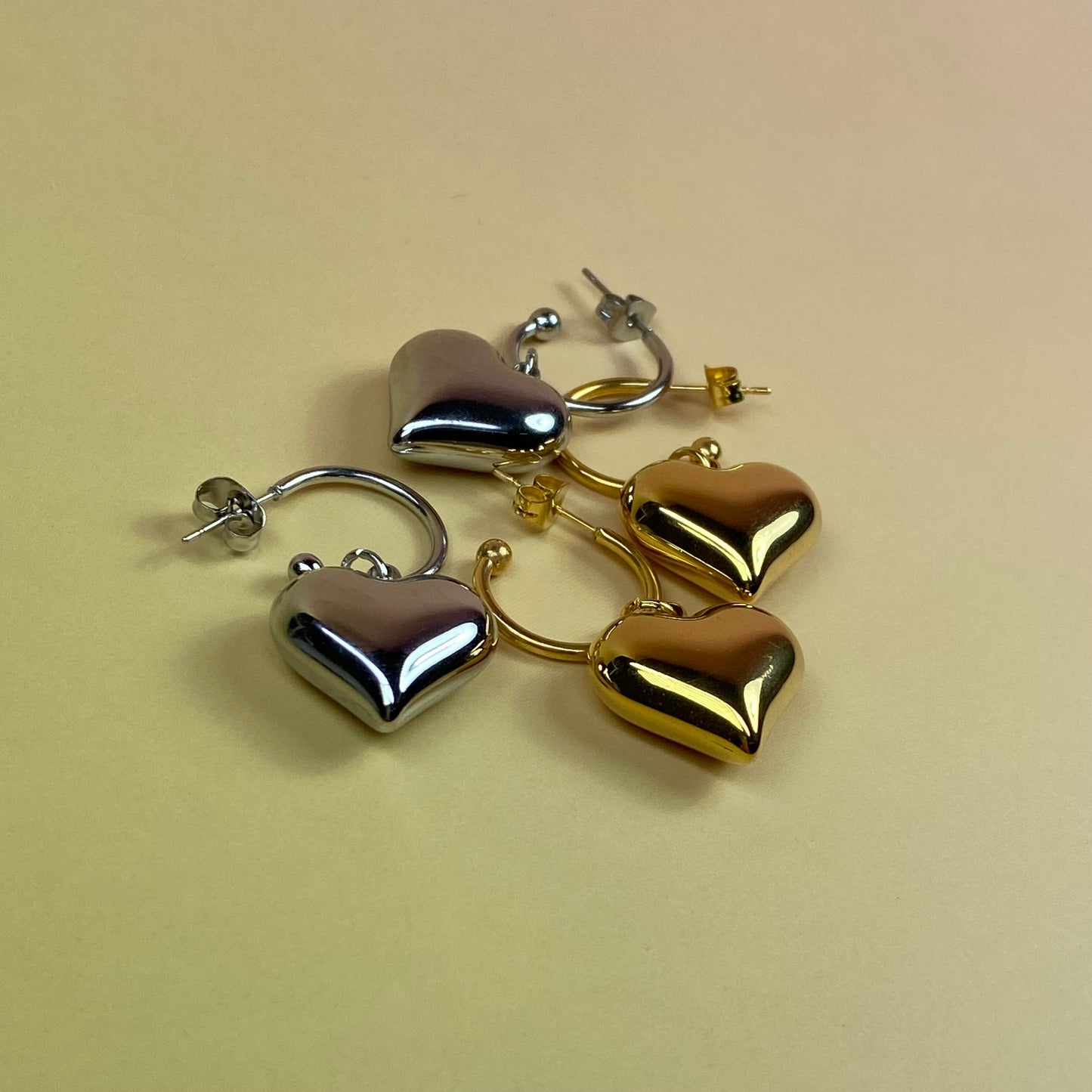 Orecchini cuore pendente- acciaio