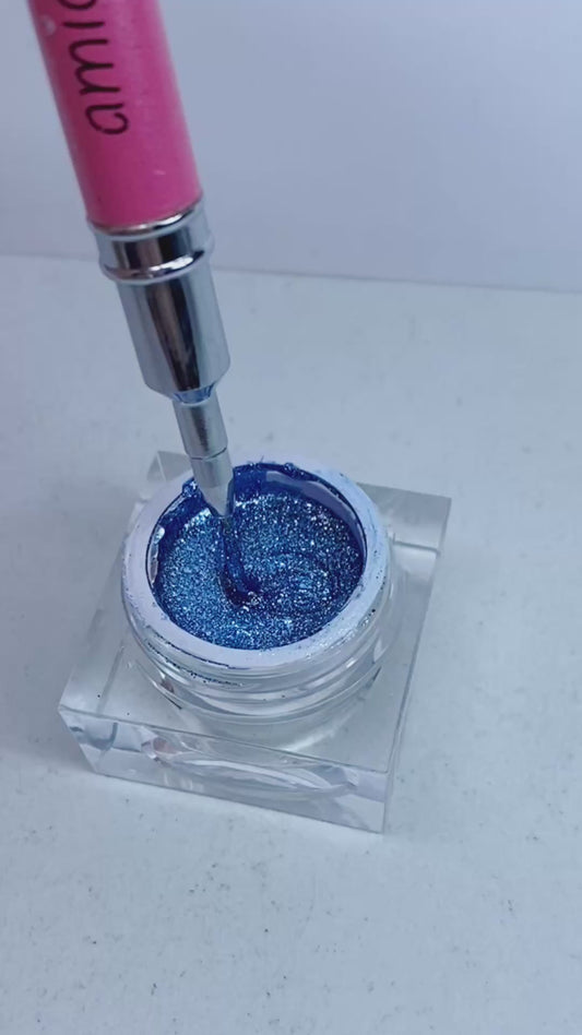 Platinum glitter gel liner Sky