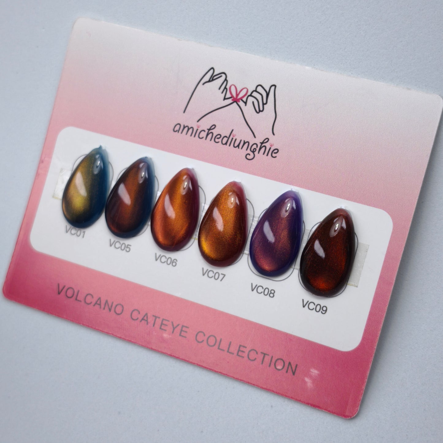 Volcano CatEye Collection Gel Polish semipermanente 6pz. 15 ml.