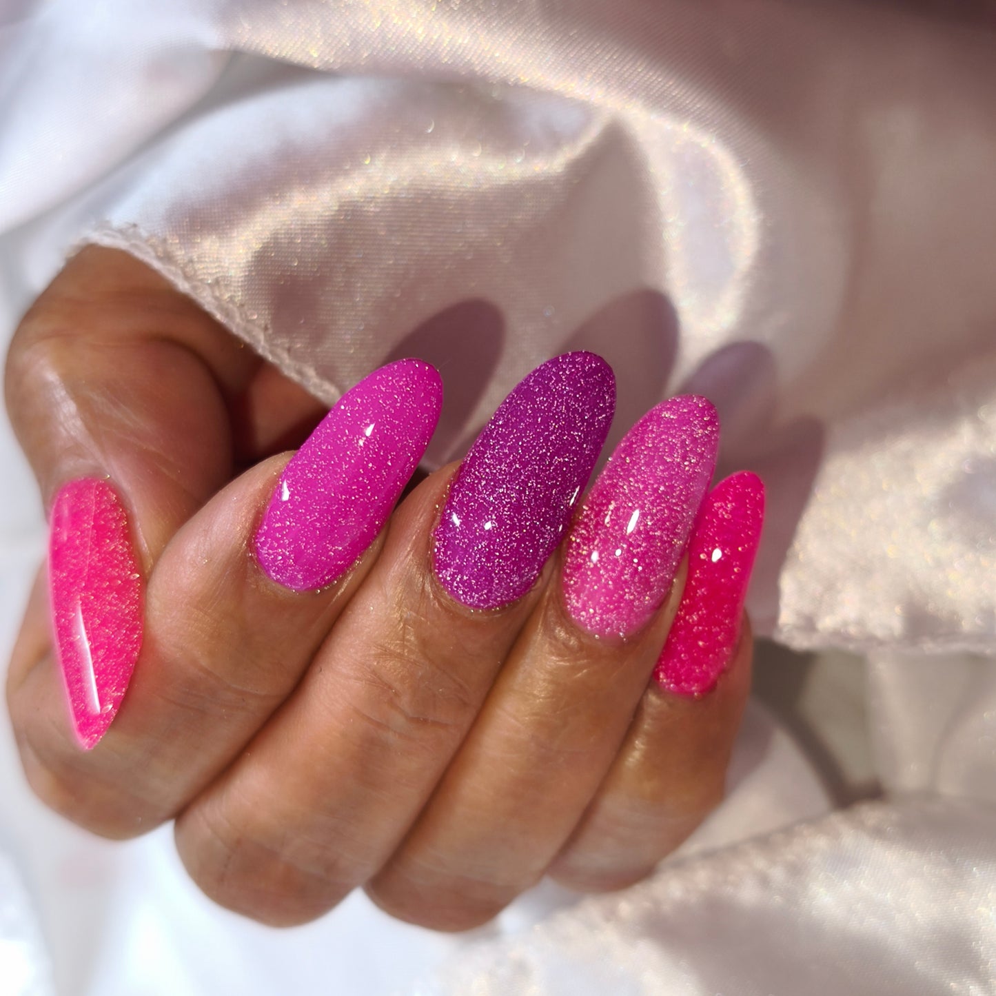 Reflective Pink Collection Gel Polish Semipermanent 6pz. 15ml.